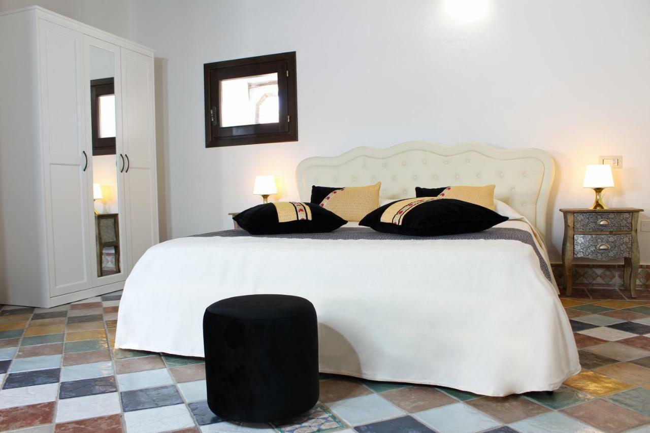 Ogliastra Luxury Apartment - Ajpsardinia Тортолі Екстер'єр фото