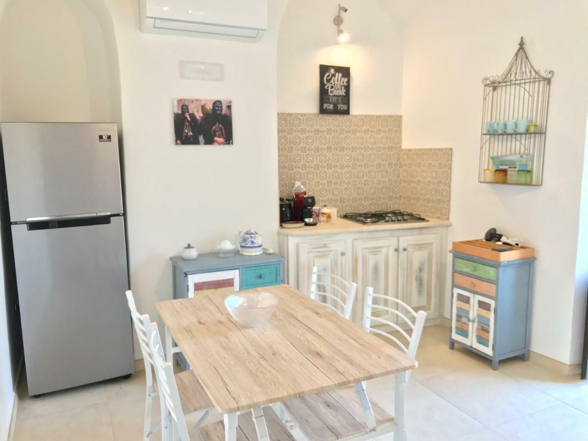 Ogliastra Luxury Apartment - Ajpsardinia Тортолі Екстер'єр фото